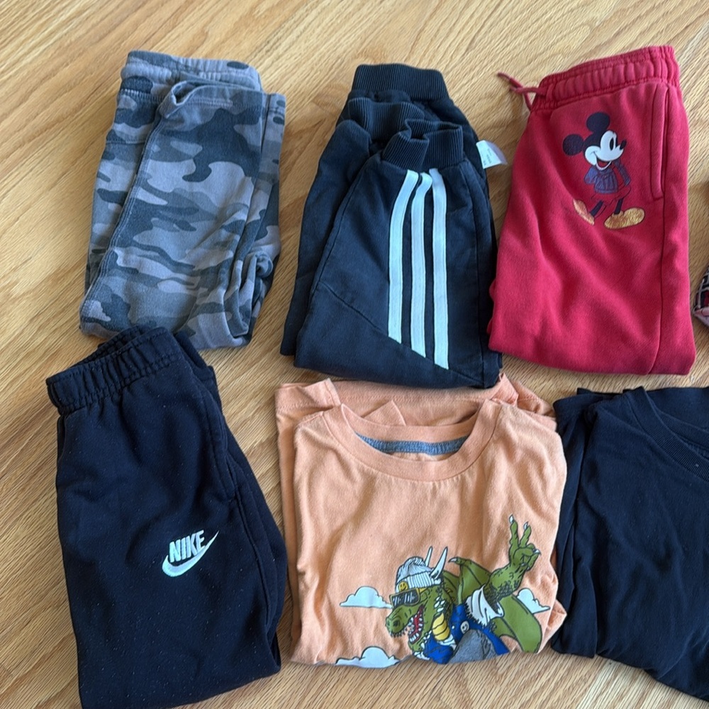 Bundle of 9 kids clothes - Picture 2 of 8